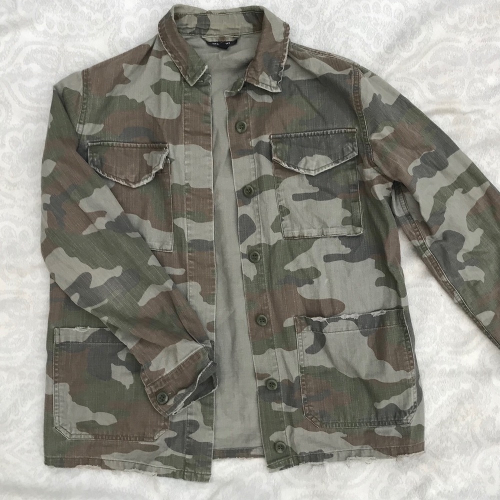 Cool Army Jacket with Pockets